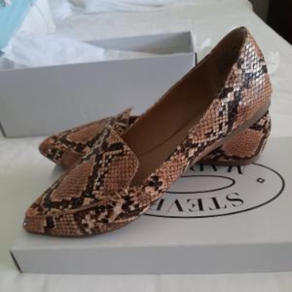 Steve Madden Feather Flat Loafers